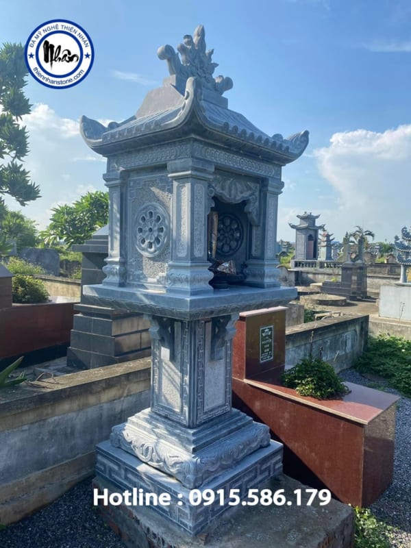 Tượng đá điêu khắc